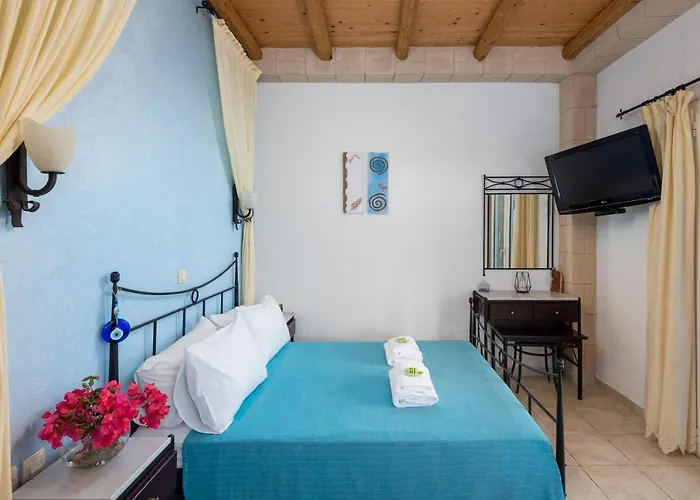 Agnanti Beach Apartments